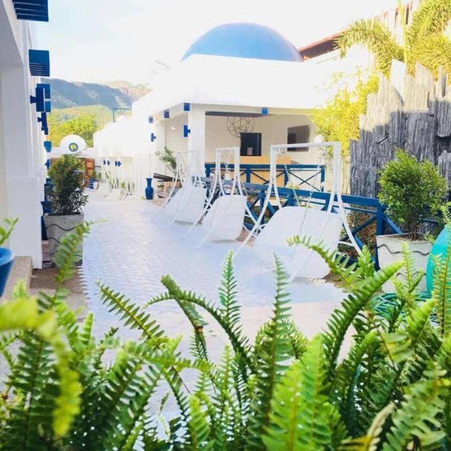 Ruhe Suites Coron Bagian luar foto